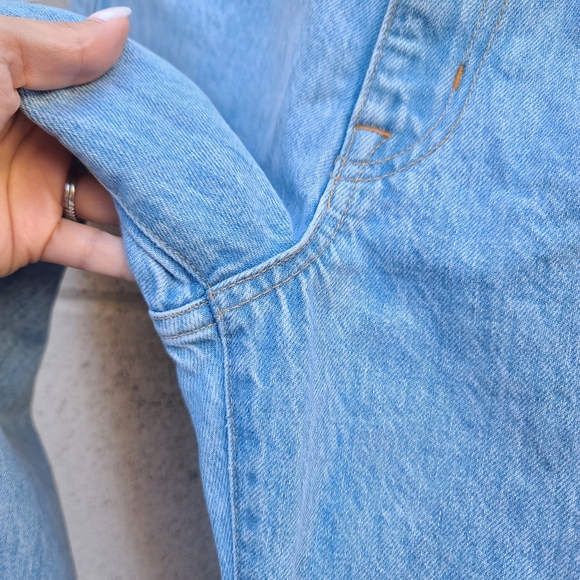 SLVRLAKE | London High Rise Straight Jeans in Clear Skies Light Wash Size 26 - Picture 5 of 13